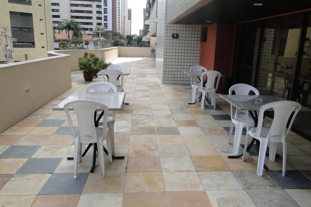 Apartahotel Luzon 3*